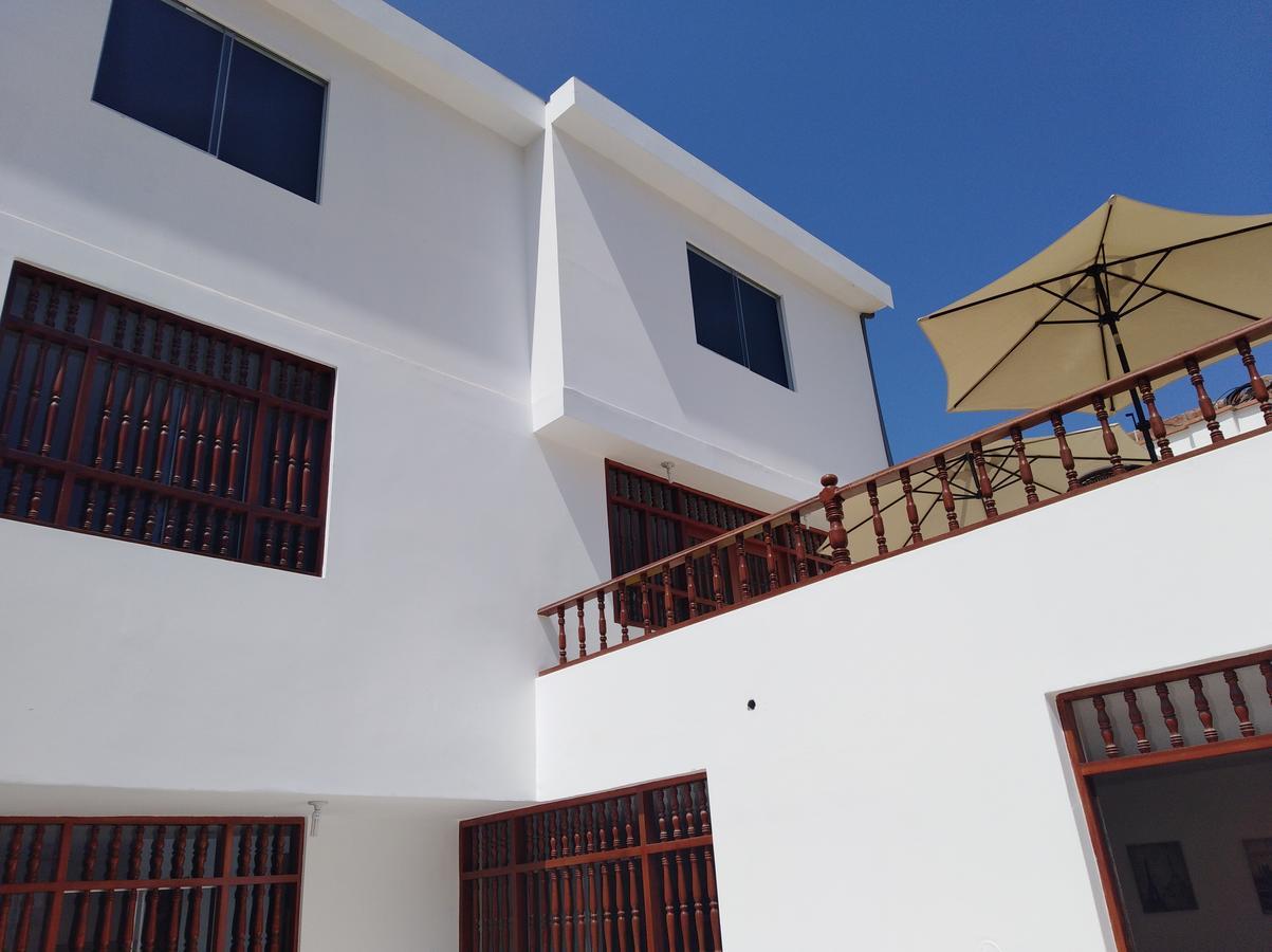 Punta Huanchaco Hostel エクステリア 写真